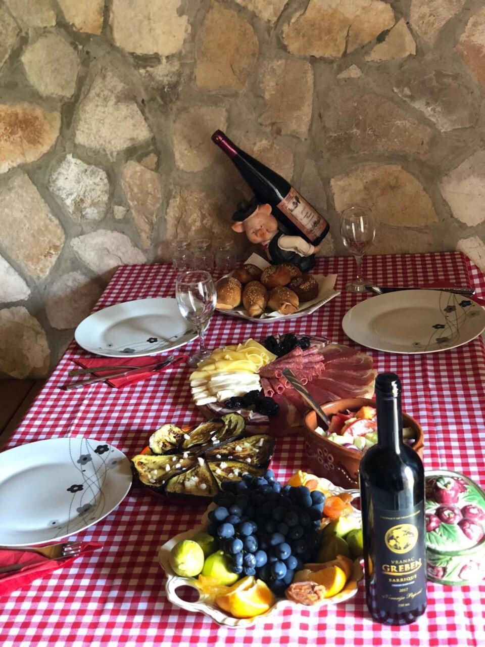 Apartments "Old House Pajovic" Virpazar Εξωτερικό φωτογραφία