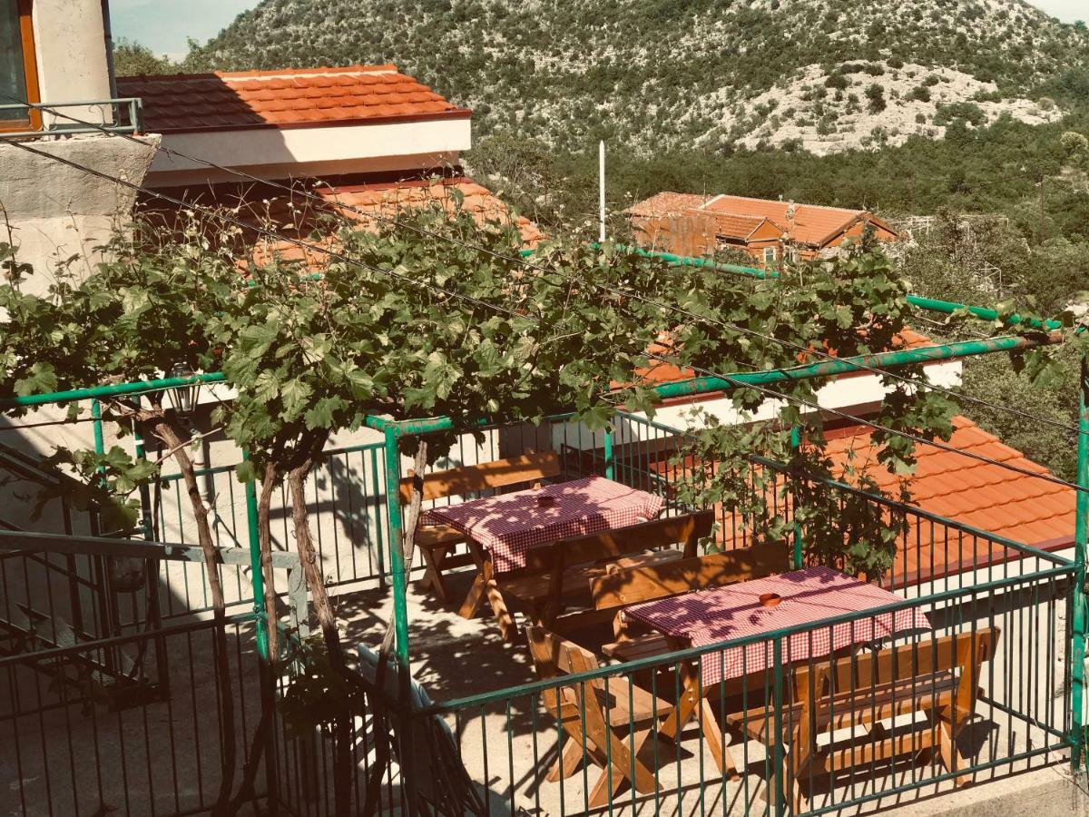 Apartments "Old House Pajovic" Virpazar Εξωτερικό φωτογραφία